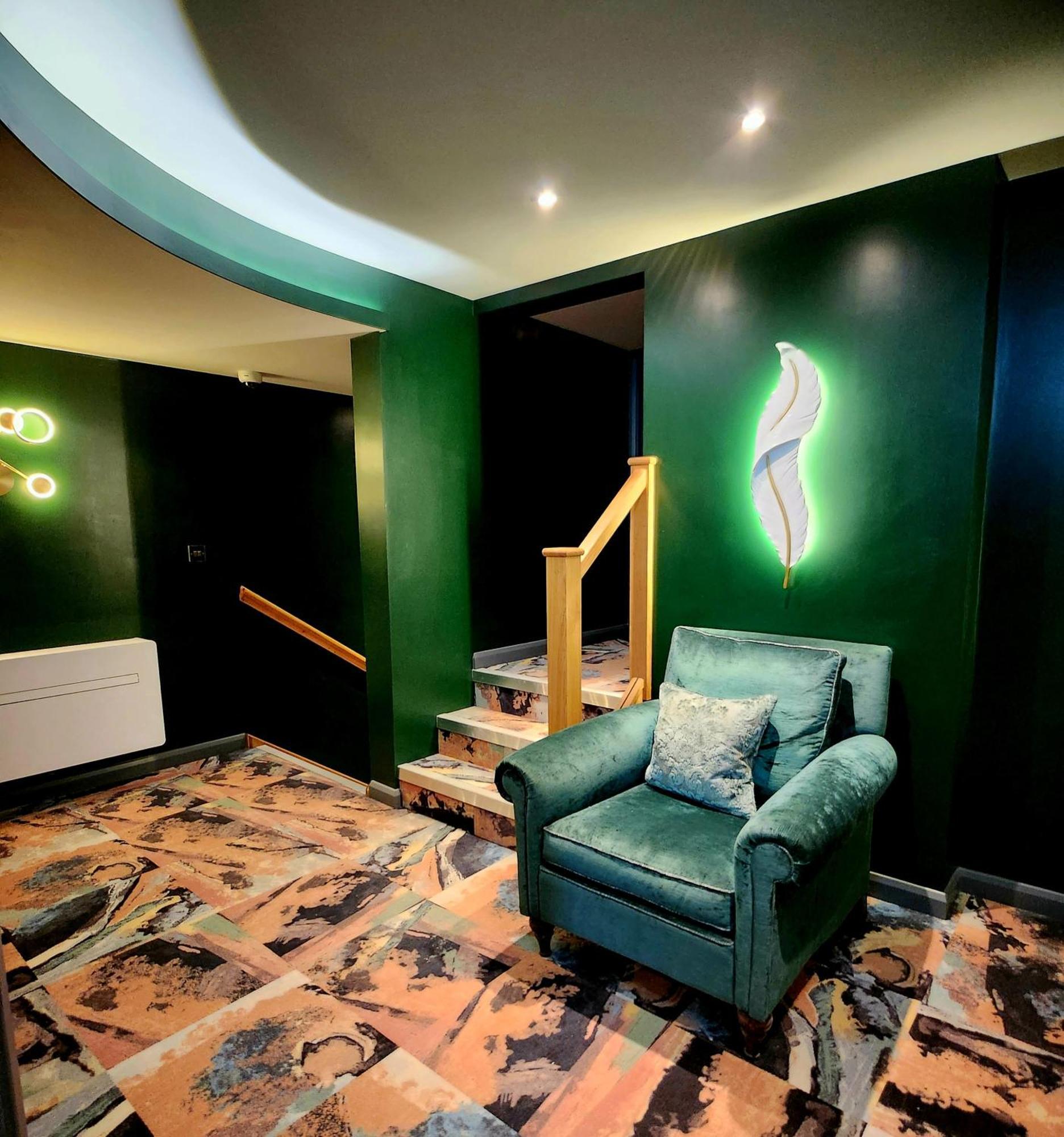 Pinnacle Suites Hotel Каус Экстерьер фото