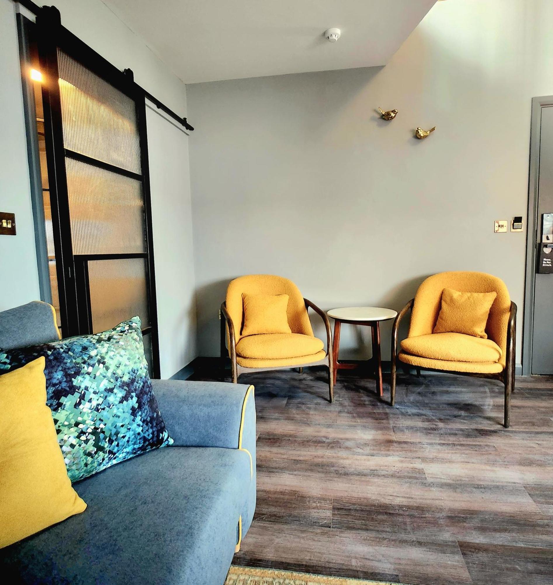 Pinnacle Suites Hotel Каус Экстерьер фото